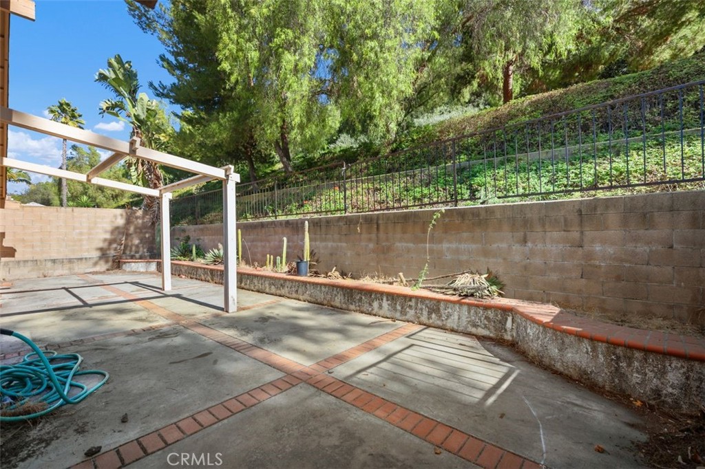 MLS #OC25159783 image #32