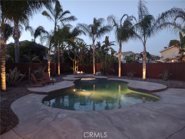 Detail Gallery Image 27 of 35 For 6344 Erica Ct, Corona,  CA 92880 - 4 Beds | 3 Baths