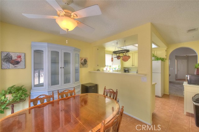 Detail Gallery Image 18 of 49 For 12437 Goldstone, Victorville,  CA 92392 - 3 Beds | 2 Baths