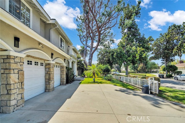 2122 S 3rd Avenue, Arcadia CA: https://media.crmls.org/medias/206375e5-cfb6-4d9d-b9bb-a884daec8f0a.jpg