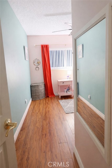 Detail Gallery Image 19 of 22 For 2410 N Justin, Simi Valley,  CA 93065 - 4 Beds | 2 Baths