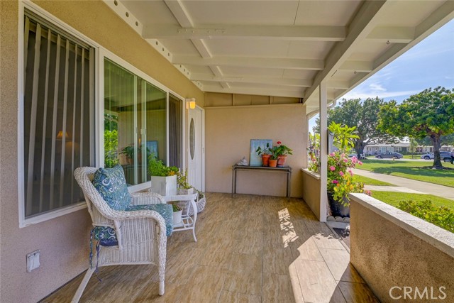 Detail Gallery Image 8 of 46 For 13720 Saint Andrews Dr 45k,  Seal Beach,  CA 90740 - 1 Beds | 1 Baths