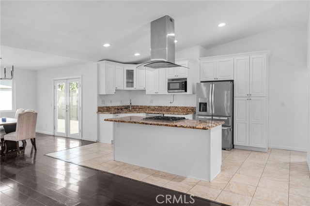 8627 Vicki Drive, Whittier CA: https://media.crmls.org/medias/2065a38a-5c4e-46cc-a0dc-158d68571b21.jpg