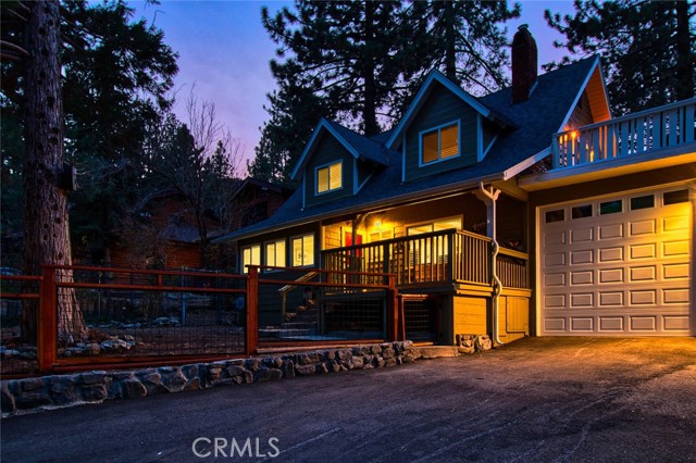 Detail Gallery Image 2 of 52 For 6252 Conifer Dr, Wrightwood,  CA 92397 - 4 Beds | 2/1 Baths