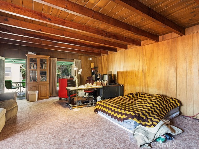 Image 17 of 56 For 236 Providencia Avenue