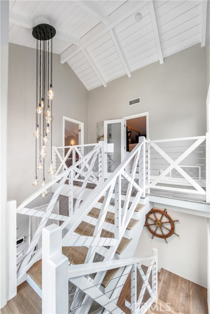 Detail Gallery Image 22 of 61 For 5522 Mossvale Cir, Huntington Beach,  CA 92649 - 4 Beds | 3 Baths