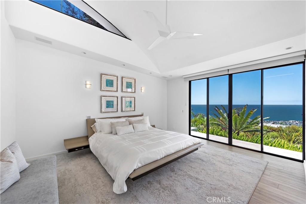 MLS #OC25232441 image #19