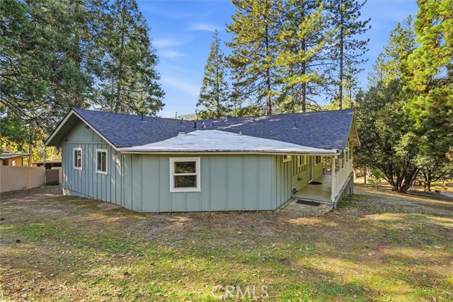 50740 Chu Ranch Road, Oakhurst CA: https://media.crmls.org/medias/2069382f-ff5e-4134-bda5-079debf21496.jpg