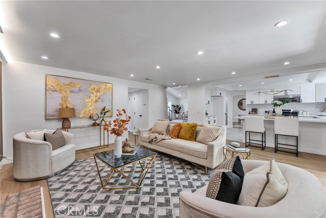 Detail Gallery Image 9 of 53 For 415 San Leandro, Diamond Bar,  CA 91765 - 4 Beds | 4 Baths