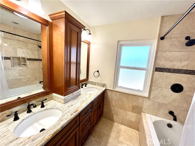 22640 Crespi Street, Woodland Hills (los Angeles), California 91364, 4 Bedrooms Bedrooms, ,2 BathroomsBathrooms,Residential Lease,For Rent,22640 Crespi Street,CRSR25158921