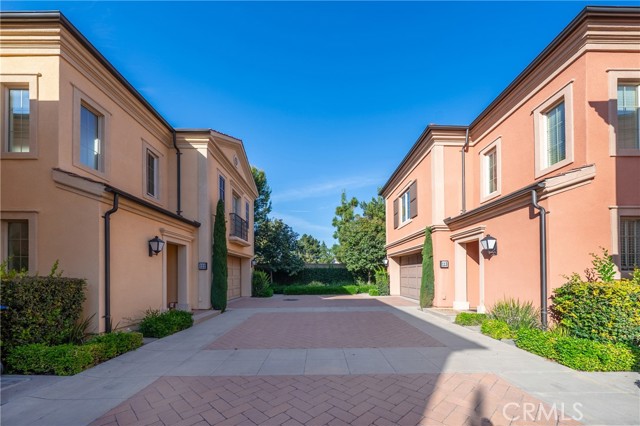 Detail Gallery Image 35 of 39 For 113 Hanging, Irvine,  CA 92620 - 3 Beds | 2/1 Baths