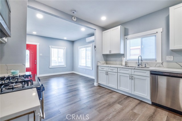 Detail Gallery Image 15 of 33 For 2959 Arlington Ave, Los Angeles,  CA 90018 - 2 Beds | 1 Baths