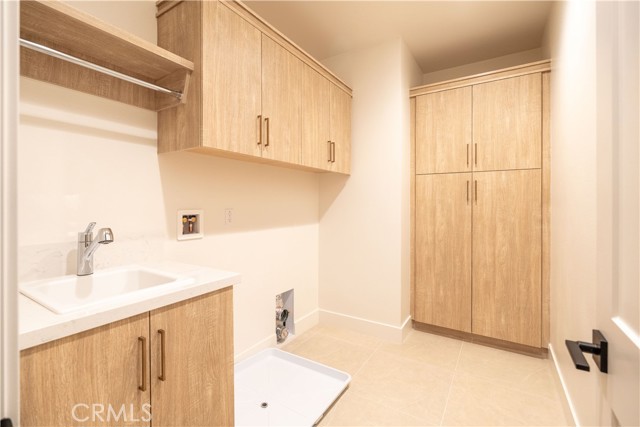 149 Somera, Irvine CA: https://media.crmls.org/medias/206aaaaf-7630-4219-9478-b12502ea8e5c.jpg