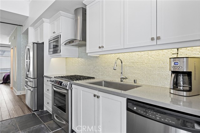 919 E Santa Ana Boulevard, Santa Ana CA: https://media.crmls.org/medias/206abcc4-d349-4542-8d18-a895fb370201.jpg