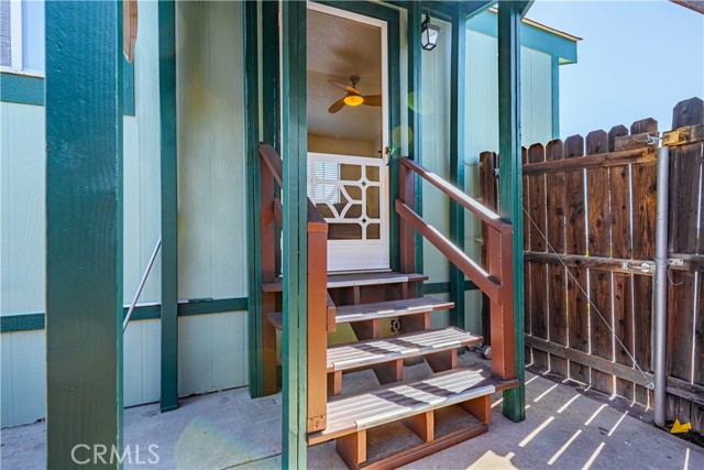 Detail Gallery Image 5 of 29 For 15980 Grand Ave #T11,  Lake Elsinore,  CA 92530 - 1 Beds | 1 Baths