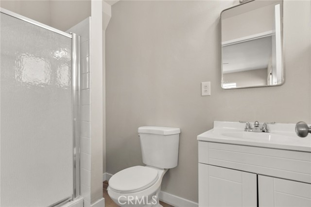 Detail Gallery Image 15 of 31 For 905 N Glenn Ave, Ontario,  CA 91764 - 4 Beds | 2 Baths