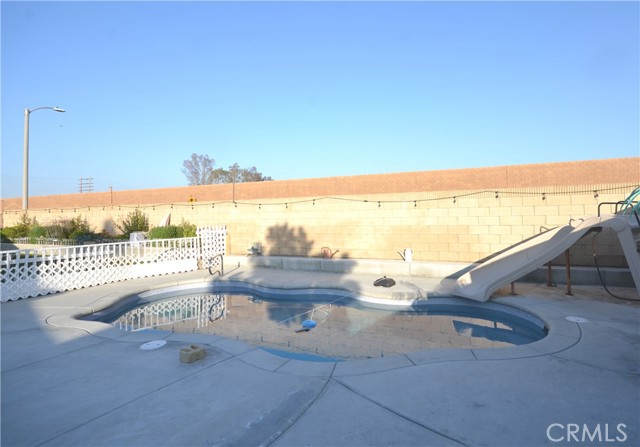 27958 Foxfire Street, Menifee CA: https://media.crmls.org/medias/206b1e32-0595-4fe4-b89f-a3db5c683eca.jpg