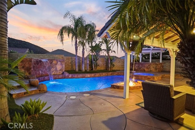 Detail Gallery Image 28 of 43 For 28211 Lorita Ln, Saugus,  CA 91350 - 5 Beds | 2/1 Baths