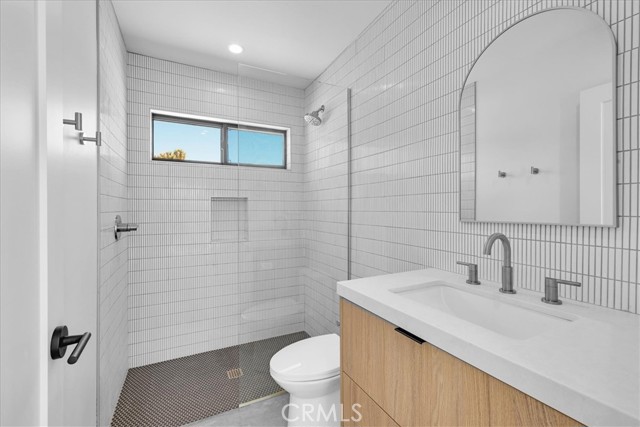 7192 Mount Shasta Avenue, Joshua Tree CA: https://media.crmls.org/medias/206b5e32-976f-40b5-8a7f-0f390fe42e7d.jpg