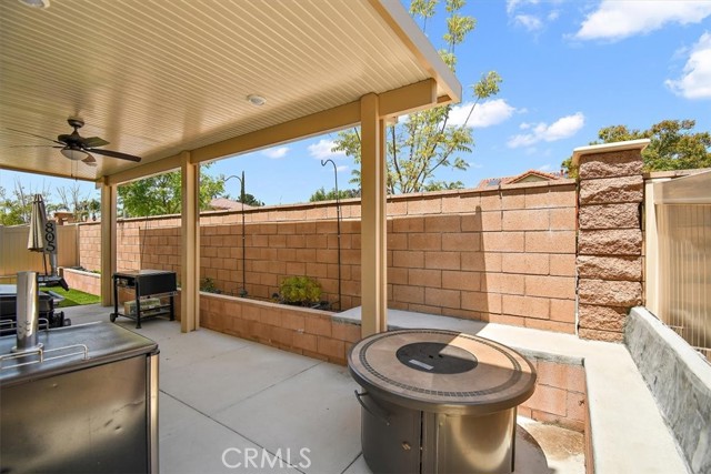 Detail Gallery Image 30 of 35 For 1046 W Buttercup Ln, Rialto,  CA 92376 - 4 Beds | 2/1 Baths