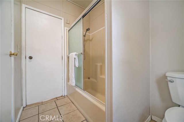 Detail Gallery Image 18 of 36 For 29667 Cromwell Ave, Val Verde,  CA 91384 - 2 Beds | 2 Baths
