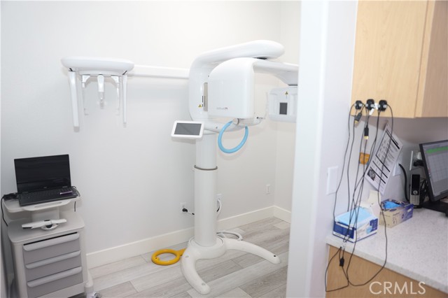 3950 Pierce St, Riverside CA: https://media.crmls.org/medias/206c1e5b-a5cb-4556-aa54-4c6dee31b754.jpg