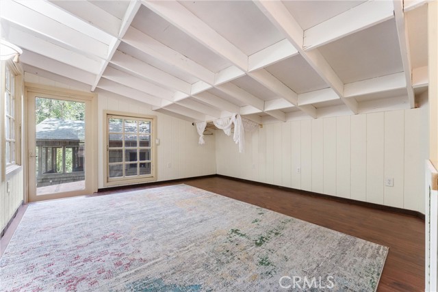 25 Hot Spring Canyon Rd, San Juan Capistrano CA: https://media.crmls.org/medias/206c40cf-a7b1-4d58-a33c-ac5d0a26549a.jpg