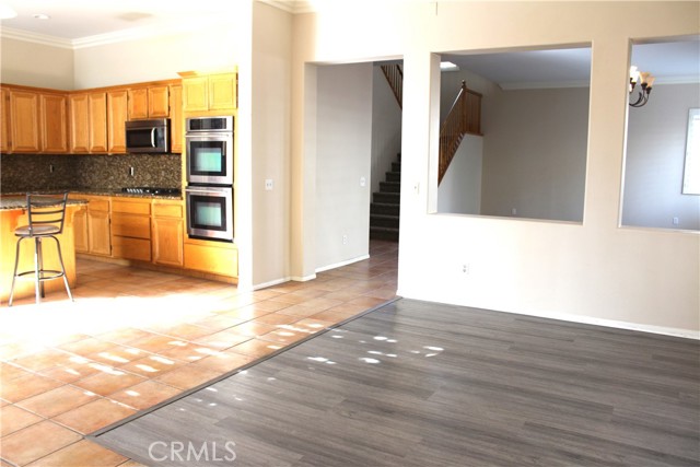 7881 Margaux Place, Rancho Cucamonga CA: https://media.crmls.org/medias/206cf8be-5da1-4845-aa2b-94a845ecba29.jpg