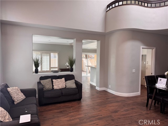 Detail Gallery Image 7 of 13 For 147 Encantado, Rancho Santa Margarita,  CA 92688 - 3 Beds | 2/1 Baths