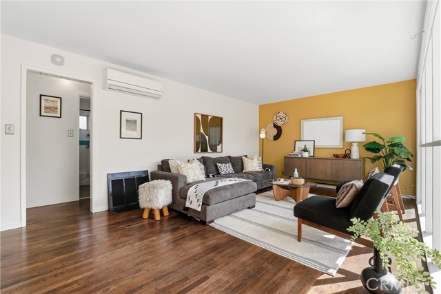 Detail Gallery Image 11 of 59 For 3635 Woodruff, Long Beach,  CA 90808 - 3 Beds | 2 Baths