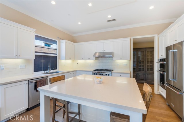 Detail Gallery Image 6 of 34 For 71 Brixton, Irvine,  CA 92620 - 4 Beds | 3 Baths