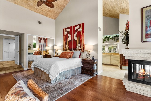 19222 Mayall Street, Northridge CA: https://media.crmls.org/medias/206f61dc-a57d-422c-9eb2-03de4d9966ca.jpg