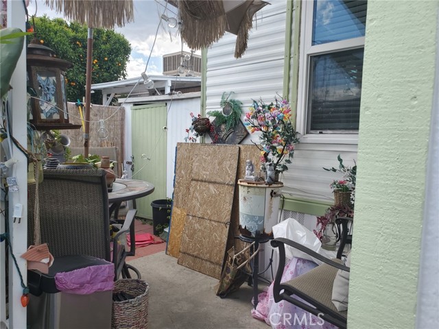 7800 Balboa Boulevard, 45 photo 5