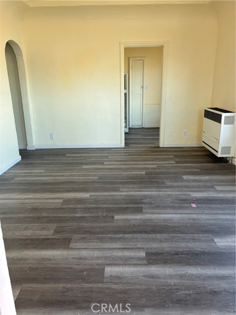 Detail Gallery Image 2 of 4 For 928 W 78th, Los Angeles,  CA 90044 - 1 Beds | 1 Baths