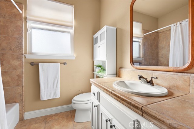 Detail Gallery Image 21 of 35 For 1941 Preservation Oak, Chico,  CA 95928 - 4 Beds | 3 Baths