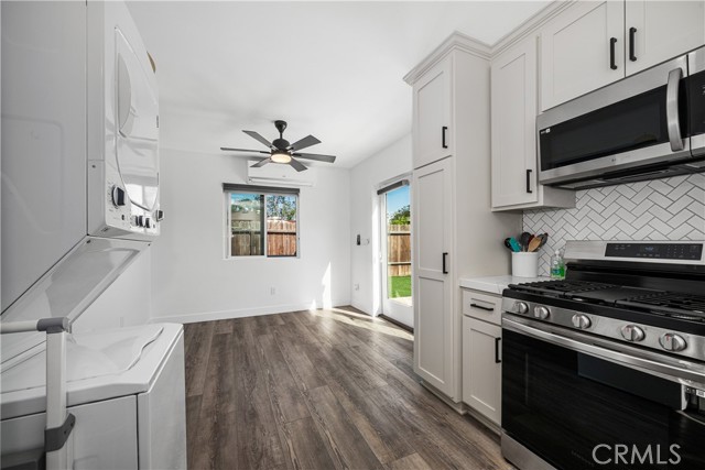 Detail Gallery Image 48 of 75 For 3246 N Marwick, Long Beach,  CA 90808 - 4 Beds | 3 Baths