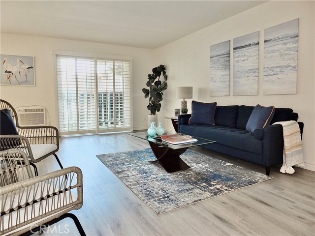 Detail Gallery Image 9 of 33 For 12200 Montecito Rd #B117,  Seal Beach,  CA 90740 - 1 Beds | 1 Baths