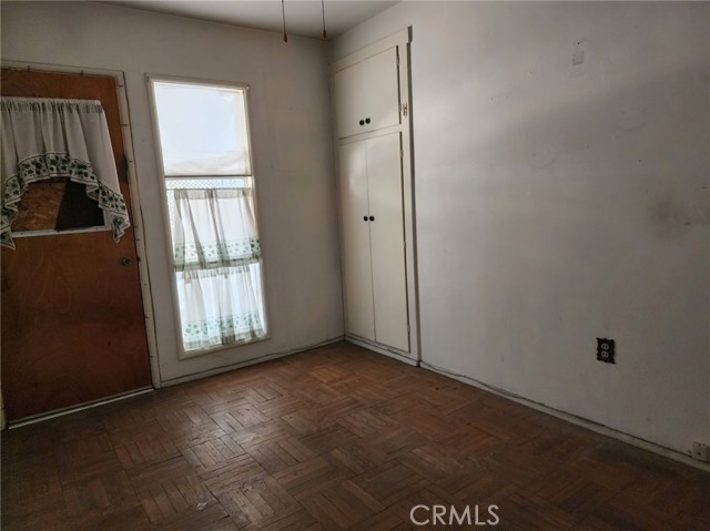 Detail Gallery Image 13 of 23 For 2443 Roxbury, San Bernardino,  CA 92404 - 3 Beds | 1 Baths