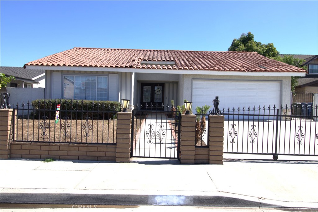 8623 Arma Street