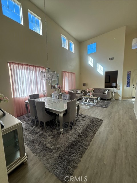 Detail Gallery Image 16 of 62 For 16545 Ukiah St, Victorville,  CA 92394 - 4 Beds | 2/1 Baths