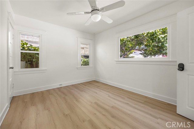 Image 18 of 30 For 1111 Dawson Avenue