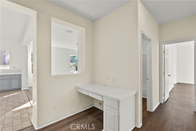 Detail Gallery Image 28 of 43 For 19914 via Joyce Dr, Saugus,  CA 91350 - 3 Beds | 2 Baths