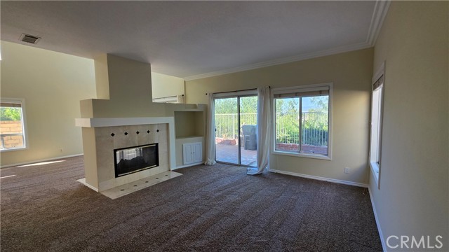 19431 San Marino Court, Newhall CA: https://media.crmls.org/medias/20745d55-dbb7-4864-8c08-d5b123da656e.jpg