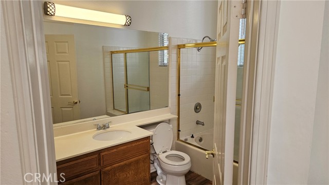 Detail Gallery Image 14 of 15 For 3234 Darby St #228,  Simi Valley,  CA 93063 - 3 Beds | 2 Baths