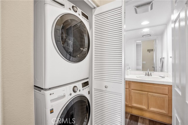 Detail Gallery Image 32 of 39 For 8401 E Durango Way, Anaheim Hills,  CA 92808 - 3 Beds | 2/1 Baths