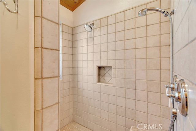 Detail Gallery Image 24 of 39 For 2305 Ridge Rider Rd, Bradley,  CA 93426 - 3 Beds | 2/1 Baths
