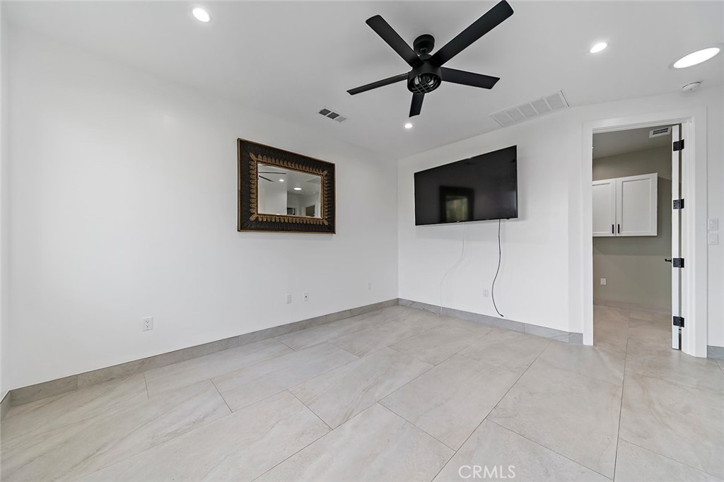 2076Bd1D 1Abc 474B A11D Ab652064000D 12203 Rives Avenue #A, Downey, Ca 90242 &Lt;Span Style='BackgroundColor:transparent;Padding:0Px;'&Gt; &Lt;Small&Gt; &Lt;I&Gt; &Lt;/I&Gt; &Lt;/Small&Gt;&Lt;/Span&Gt;