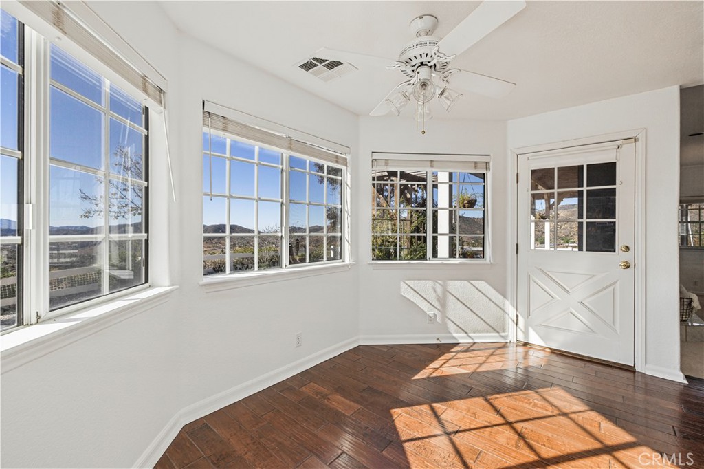 MLS #SR25255286 image #14