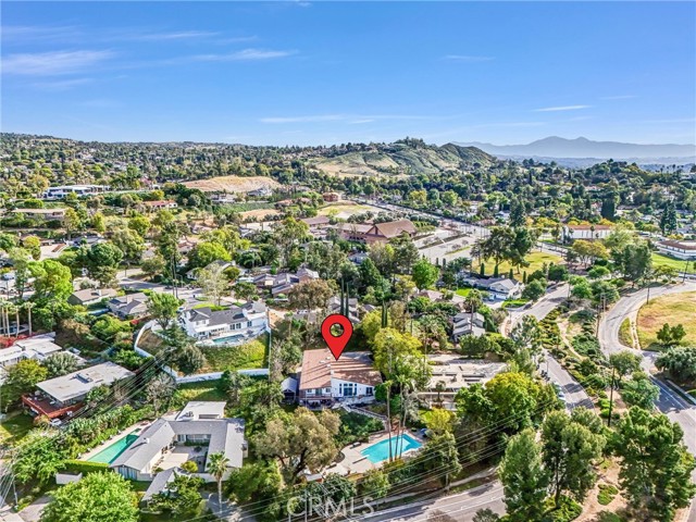 Image 48 of 49 For 2120 Fairview