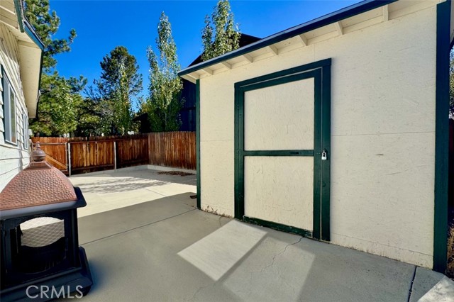 Detail Gallery Image 24 of 27 For 1395 Flintridge, Big Bear City,  CA 92314 - 3 Beds | 2 Baths